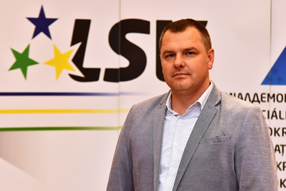 LSV: Ministre Nedimoviću, da li je Srbija nabavila ledolomce?
